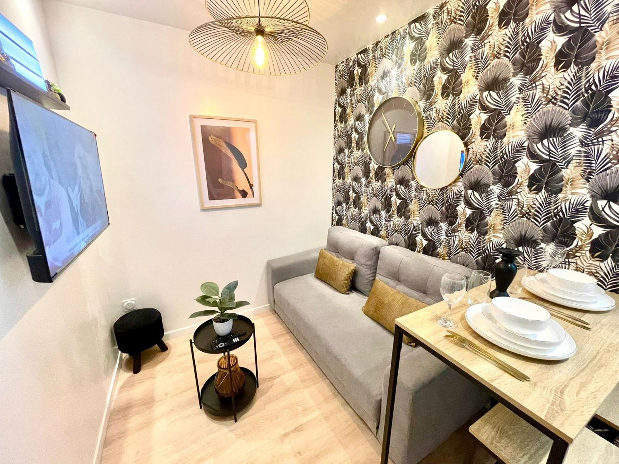 Chic Oasis In Rouen Apartment Екстериор снимка